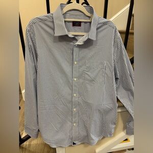 Untuckit men’s Blue Striped Shirt